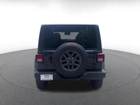 Used 2025 Jeep Wrangler Unlimited Sport AWD/4WD image 11