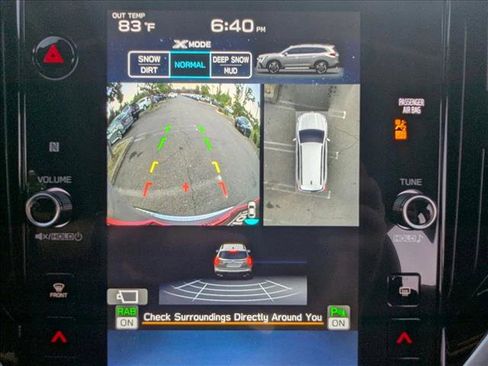 Used 2025 Subaru Ascent Touring AWD/4WD image 13