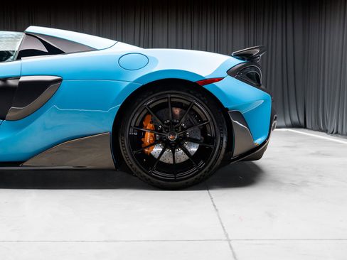 Used 2020 McLaren 600LT Spider image 46