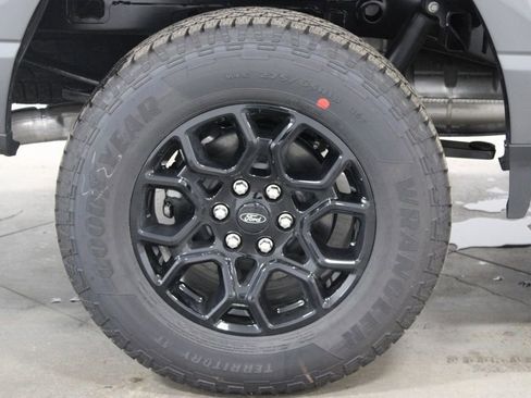 New 2026 Ford F150 XLT AWD/4WD image 16