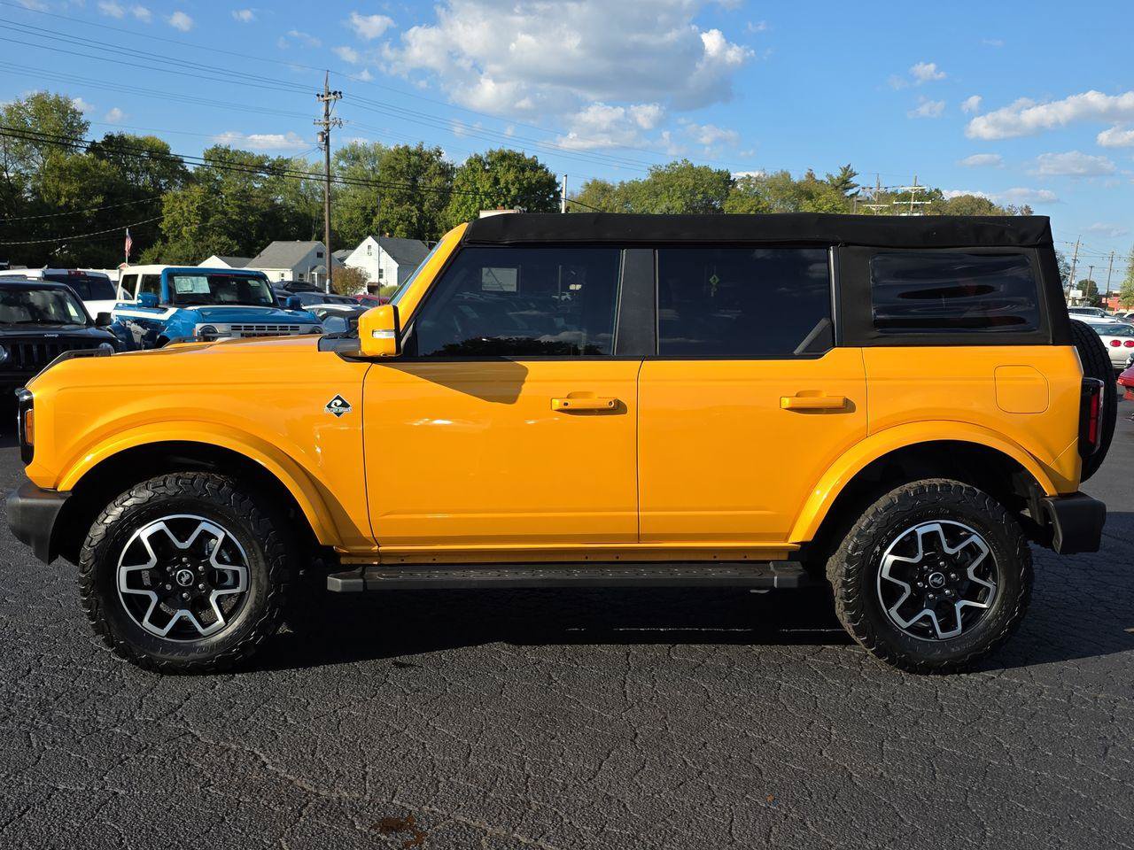 Used 2022 Ford Bronco Outer Banks AWD/4WD image 19
