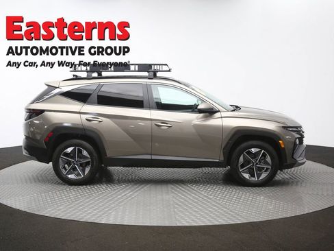Used 2025 Hyundai Tucson SEL AWD/4WD image 47