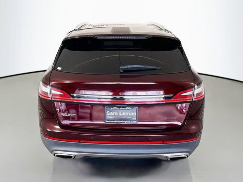 Used 2020 Lincoln Nautilus Reserve w/ Equipment Group 201A image 6