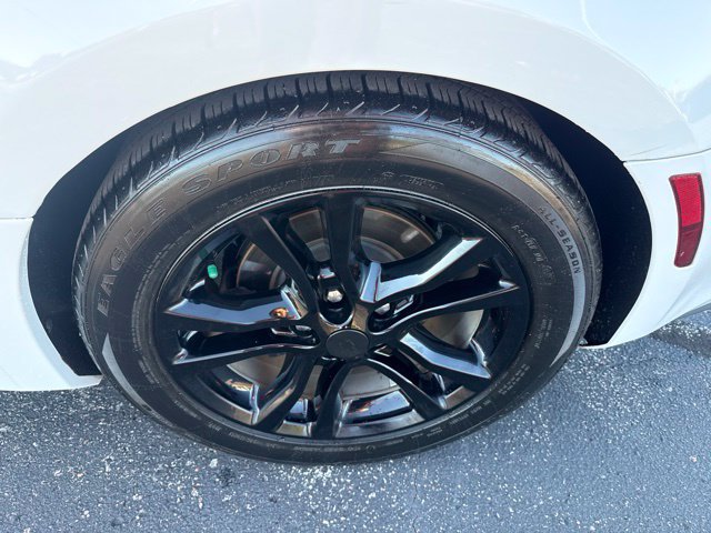 Used 2019 Chevrolet Camaro LS RWD image 11