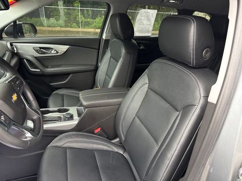 Used 2025 Chevrolet Blazer LT w/ Convenience Package FWD image 10