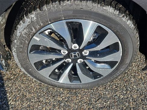 Used 2015 Honda Accord EX-L image 10