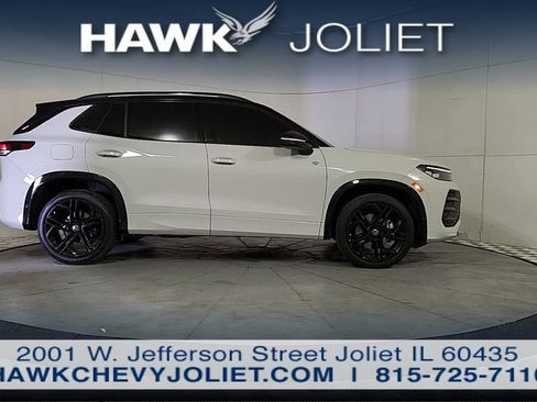 Used 2025 Volkswagen Tiguan SE R-Line AWD/4WD image 8