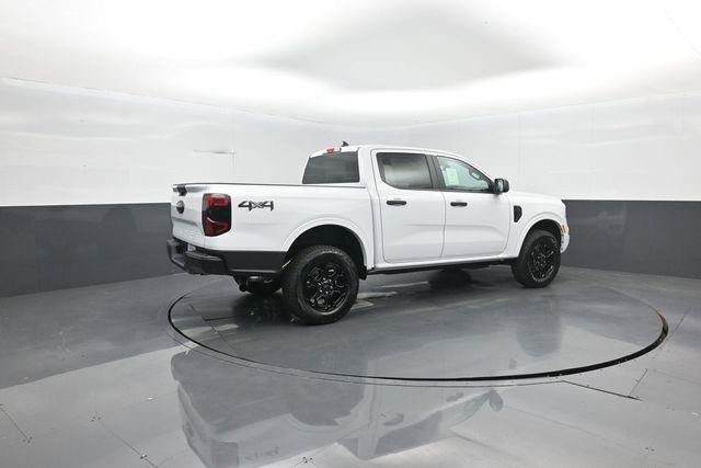 New 2026 Ford Ranger XLT w/ Black Appearance Package AWD/4WD image 8