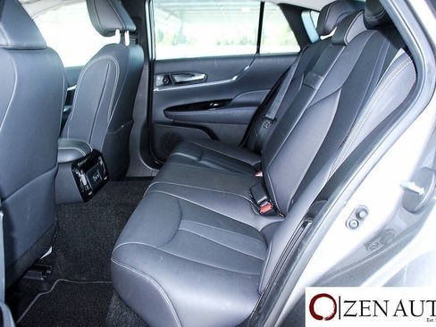 Used 2022 Toyota Mirai w/ Advanced Technology Package RWD image 29