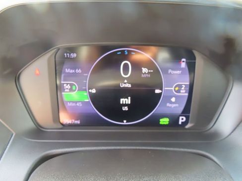 Used 2023 Chevrolet Bolt EUV LT w/ Convenience Package FWD image 20