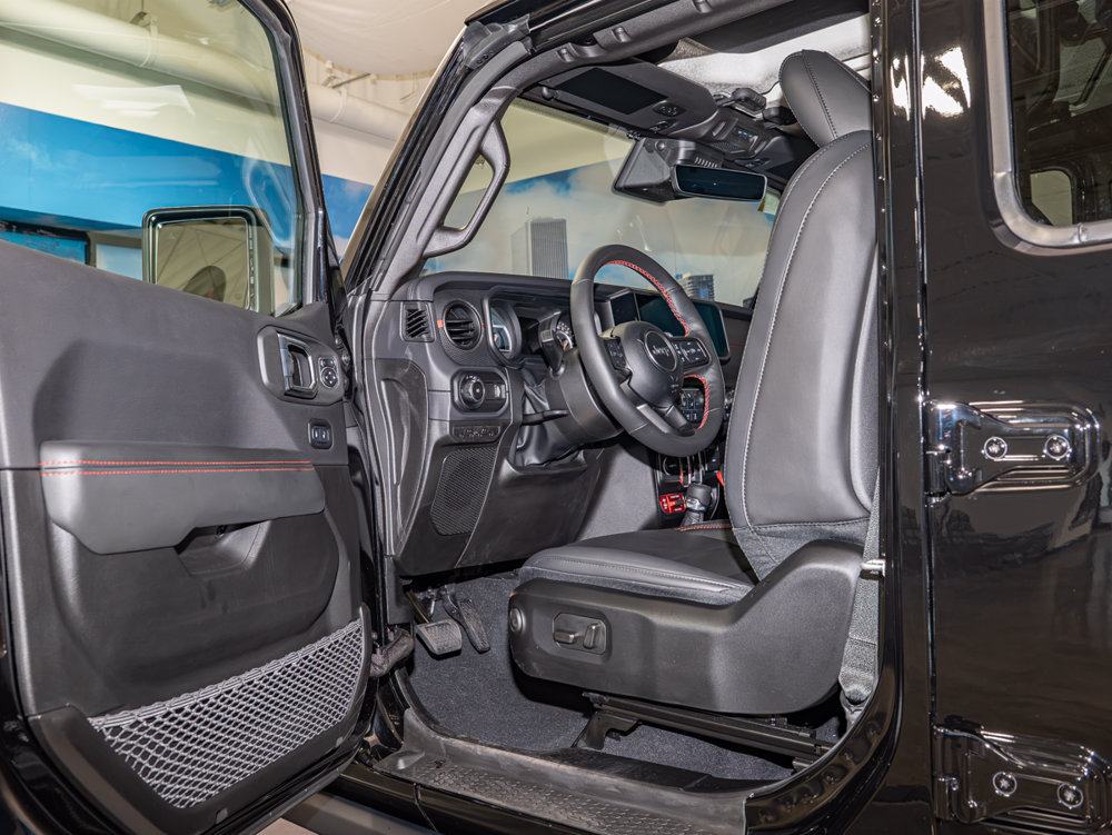 Used 2026 Jeep Wrangler Unlimited Rubicon 392 w/ Quick Order Package 27X Moab AWD/4WD image 13