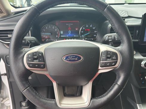 Used 2020 Ford Explorer Limited w/ Class III Trailer Tow Package RWD image 22