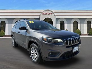 Used 2022 Jeep Cherokee Latitude Lux image 1