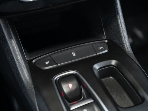 Used 2022 Chevrolet Bolt LT image 27