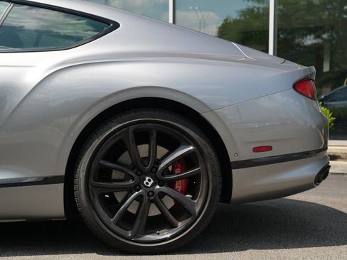 Used 2021 Bentley Continental GT AWD/4WD image 9