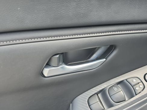 Certified 2025 Nissan Sentra SV w/ All-Weather Package FWD image 17