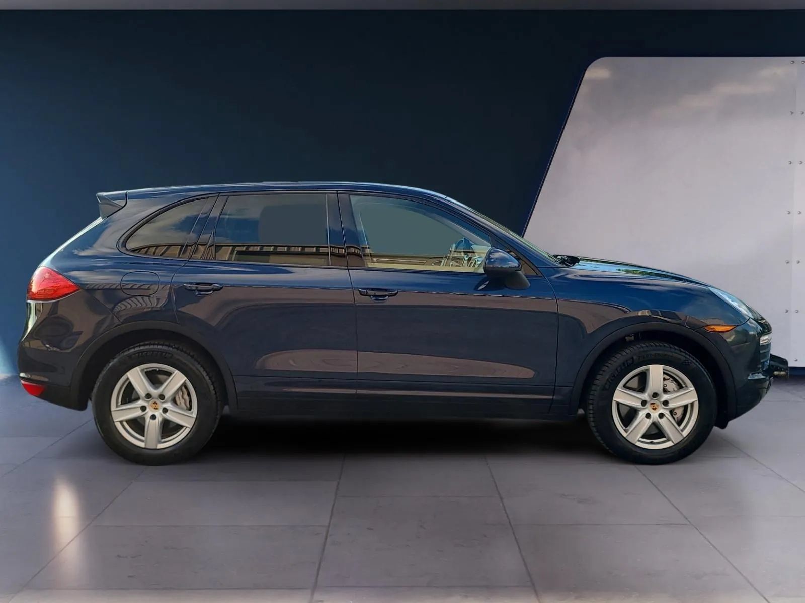 Used 2013 Porsche Cayenne S AWD/4WD image 6