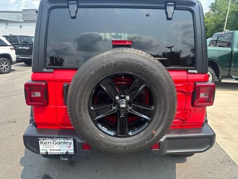 Used 2021 Jeep Wrangler Unlimited Sport AWD/4WD image 10