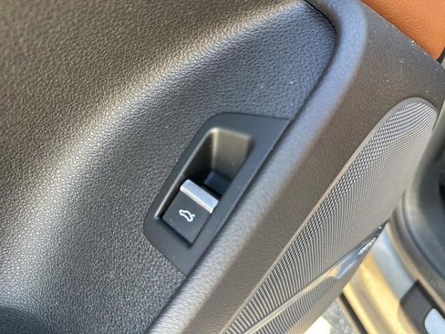 Used 2017 Audi Q7 3.0T Prestige image 42