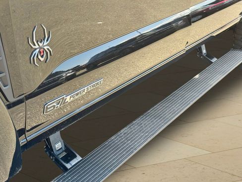 New 2025 Ford F250 Lariat w/ Lariat Ultimate Package image 43