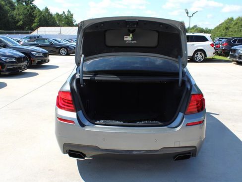 Used 2013 BMW 550i Sedan image 31