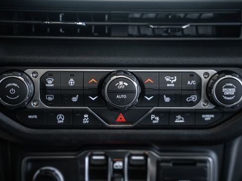 New 2026 Jeep Wrangler Sport S image 22