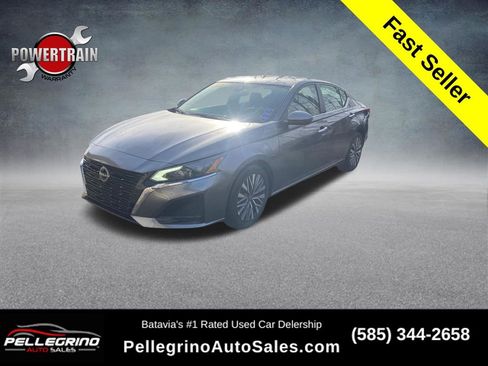 Used 2023 Nissan Altima 2.5 SV image 1