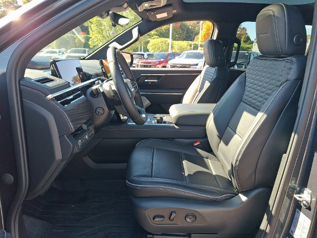 Used 2026 GMC Sierra EV Denali AWD/4WD image 2