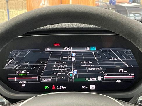 Used 2024 Audi e-tron GT Premium Plus w/ Performance Package image 31