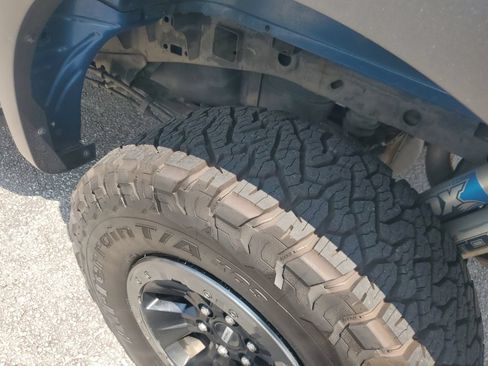 Used 2018 Ford F150 Raptor w/ Equipment Group 801A Mid AWD/4WD image 11