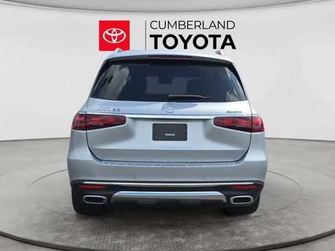 Used 2025 Mercedes-Benz GLS 450 4MATIC image 4