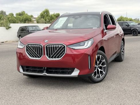 Used 2026 BMW X3 xDrive30i w/ Premium Package AWD/4WD image 3