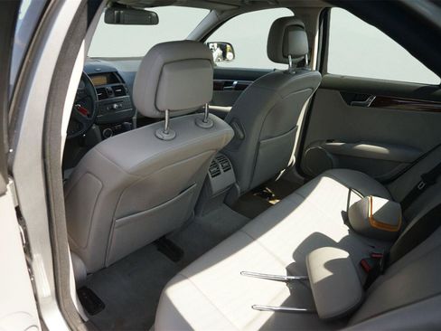 Used 2008 Mercedes-Benz C 300 Sedan image 12