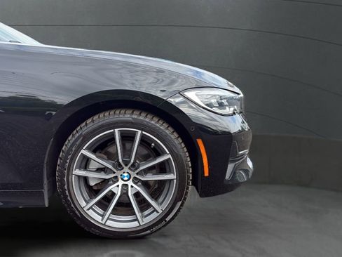 Used 2021 BMW 330i xDrive Sedan w/ Premium Package AWD/4WD image 27