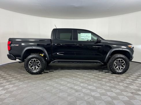 New 2026 Chevrolet Colorado ZR2 w/ Technology Package AWD/4WD image 5