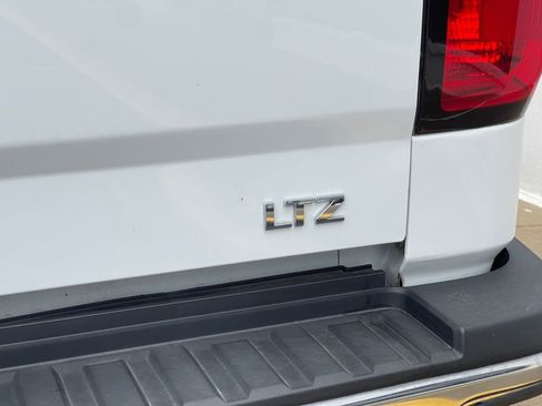 Used 2017 Chevrolet Silverado 2500 LTZ w/ Vortec Plus Package image 37