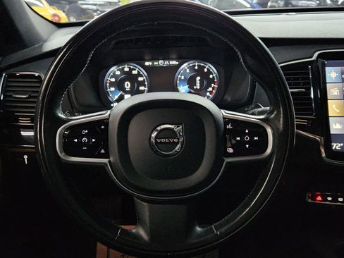 Used 2018 Volvo XC90 T5 Momentum w/ Convenience Package image 22