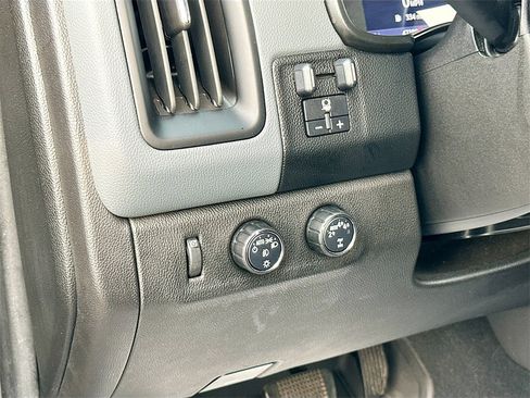 Used 2021 Chevrolet Colorado Z71 w/ Safety Package image 10