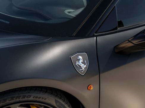 Used 2014 Ferrari 458 Italia Coupe 2D image 38