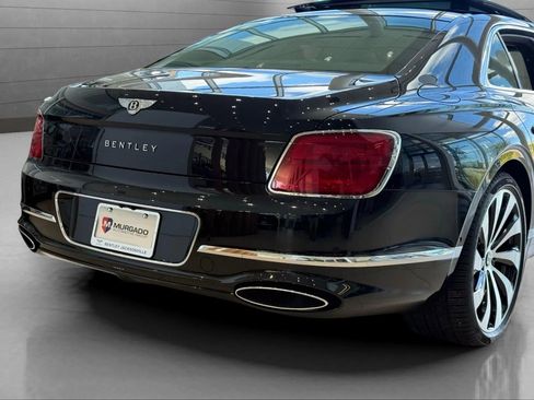 New 2026 Bentley Flying Spur Azure image 16