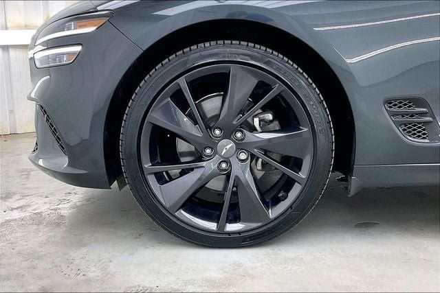 Used 2023 Genesis G70 2.0T w/ Sport Prestige Package AWD/4WD image 10