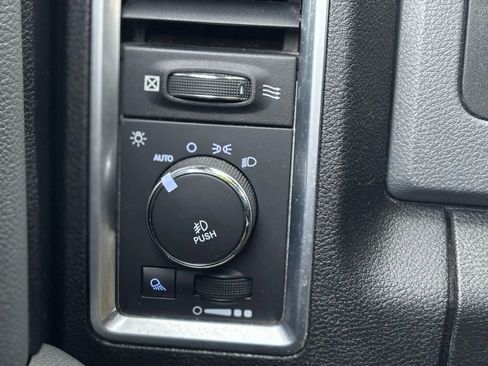 Used 2016 RAM 1500 Big Horn image 23