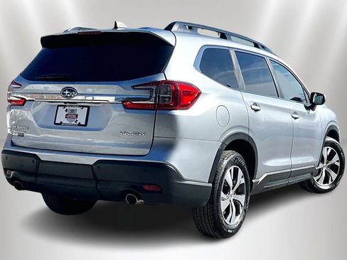Certified 2023 Subaru Ascent Premium w/ Convenience Package image 5