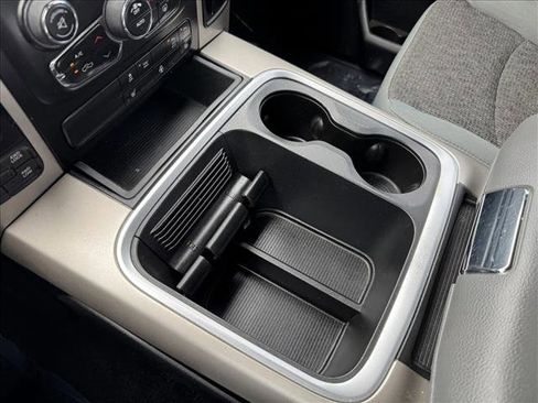 Used 2017 RAM 1500 Big Horn AWD/4WD image 16