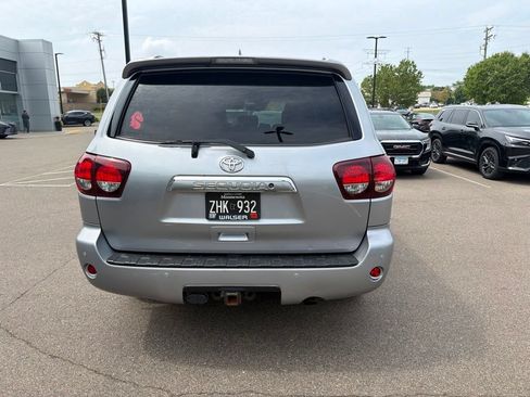 Used 2018 Toyota Sequoia Limited AWD/4WD image 9