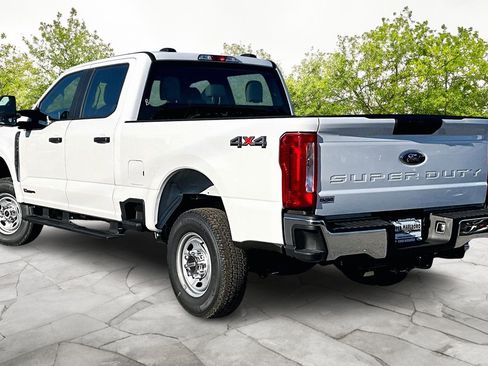 New 2026 Ford F250 XL image 3