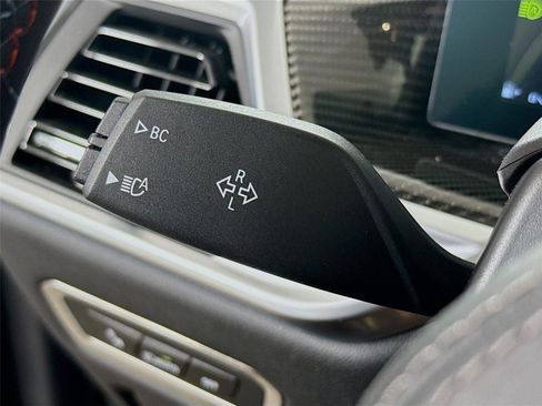 Used 2024 BMW X7 M60i w/ Executive Package image 5