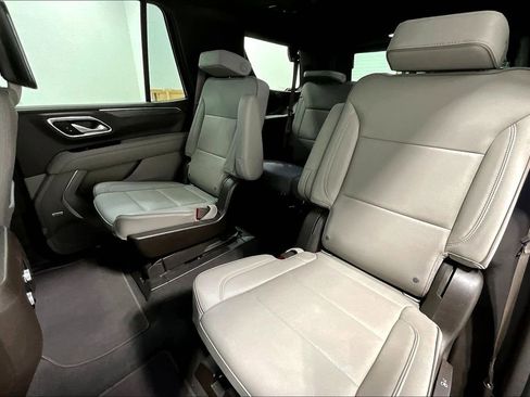 Used 2021 GMC Yukon SLT w/ SLT Luxury Plus Package image 35