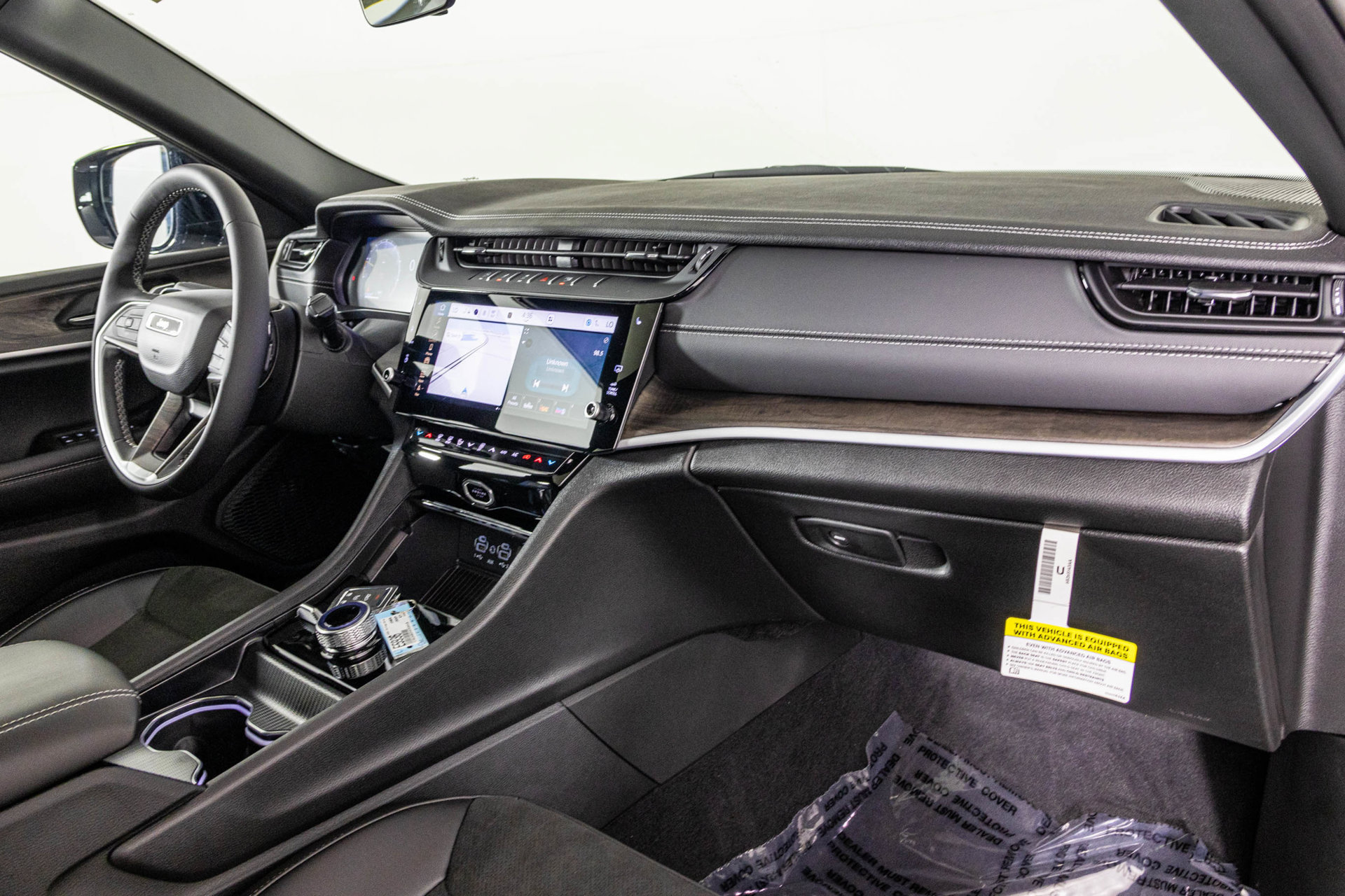 New 2027 Jeep Grand Cherokee L 4WD image 45