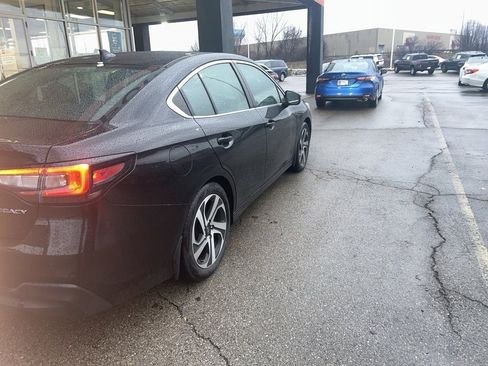 Used 2022 Subaru Legacy Limited image 5